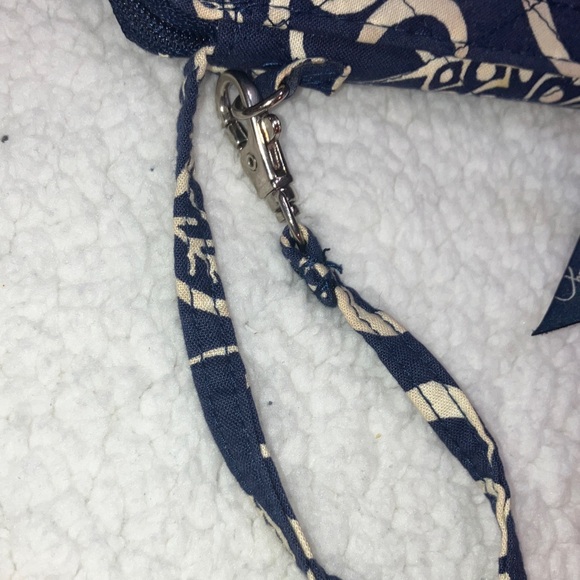 Vera Bradley 2 pieces Blue Wristlet wallet and teal key card holder - Picture 7 of 12